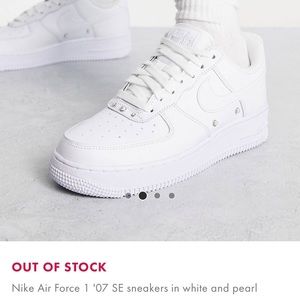 NIKE WMNS AIR FORCE 1 WHITE & PEARL